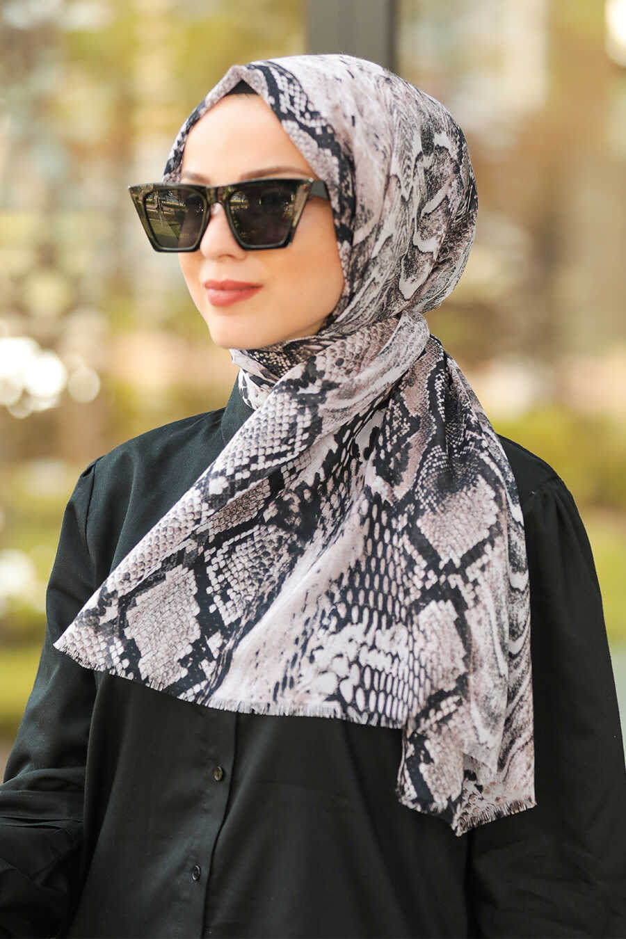 shawl and hijab