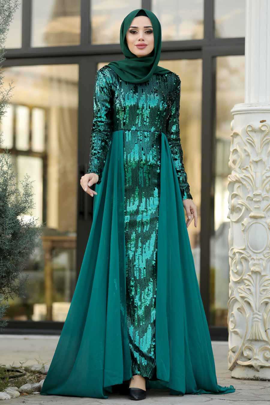 green hijab outfit